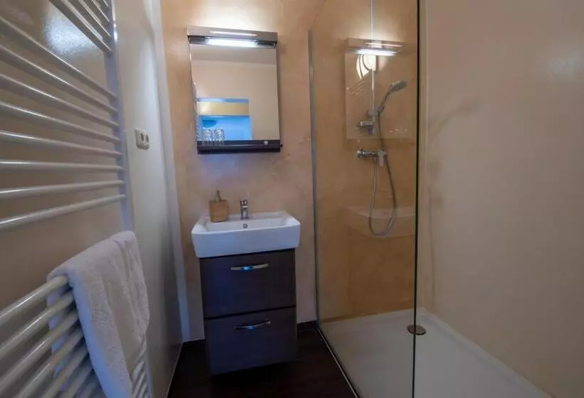 Bed and Breakfast Pension Zenzlgut