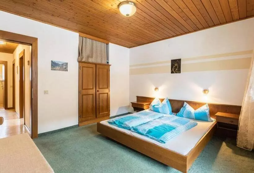 Ferienwohnungen Lippenhof