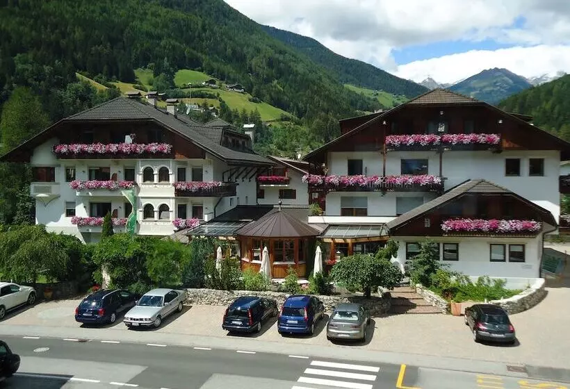 Alphotel Stocker Alpine Wellness