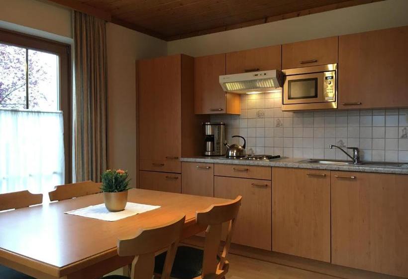 בית מלון כפרי Alpenland