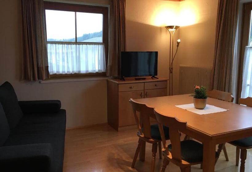 בית מלון כפרי Alpenland