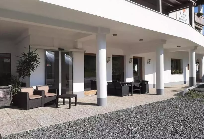 هتل Berghof Nassfeld