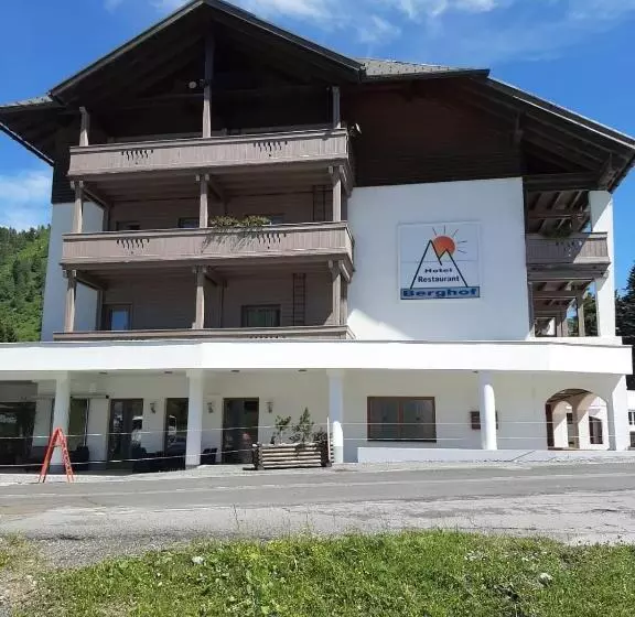 هتل Berghof Nassfeld