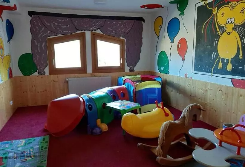 هتل Berghof Nassfeld