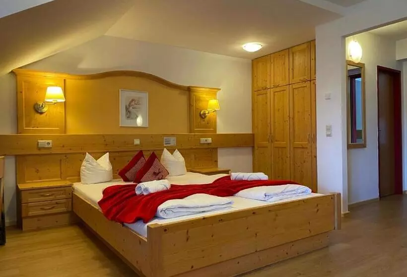 هتل Berghof Nassfeld