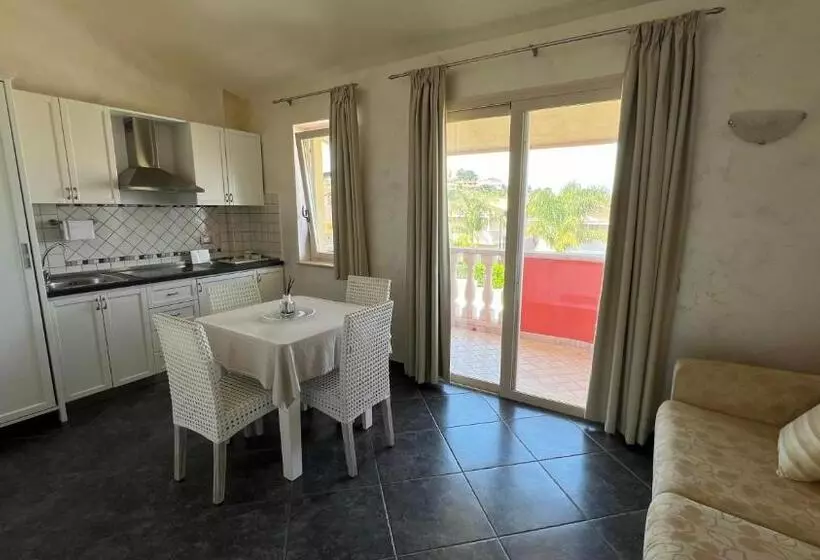 בית מלון כפרי Borgo Di Santa Barbara