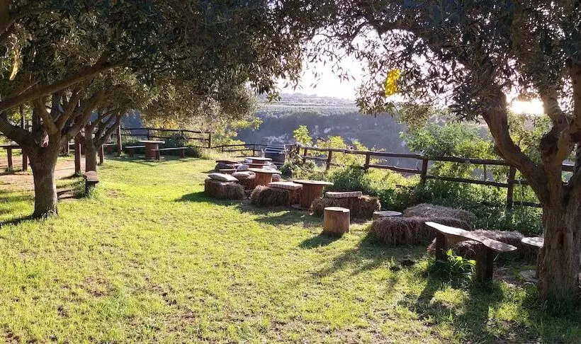 בית מלון כפרי Borgo Di Santa Barbara