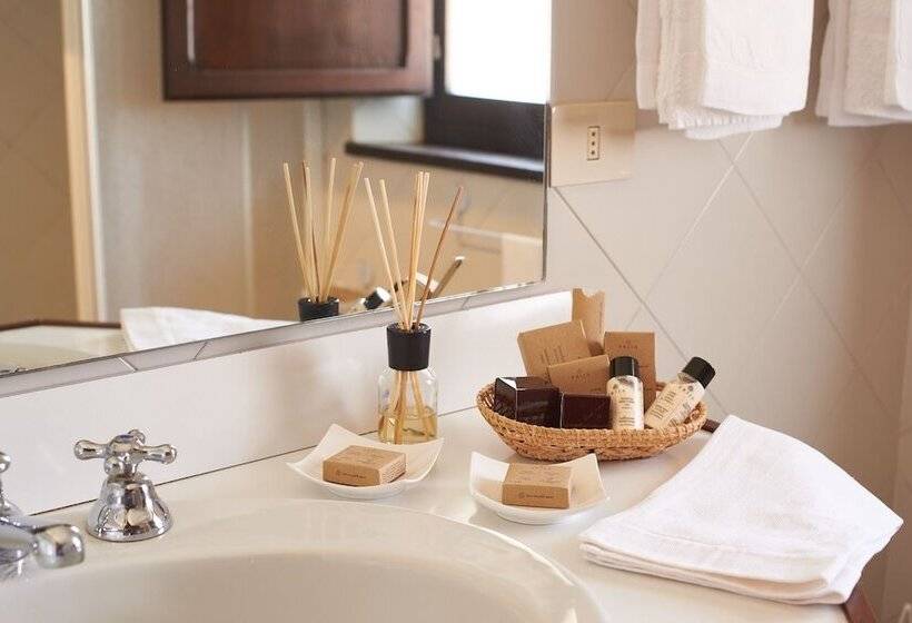 בית מלון כפרי Eremo Delle Grazie