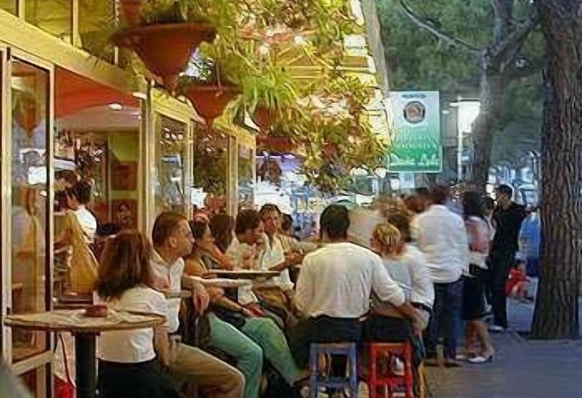 فندق Garni Tosca