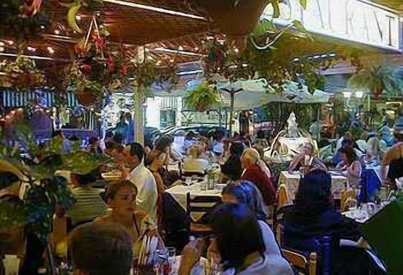 فندق Garni Tosca