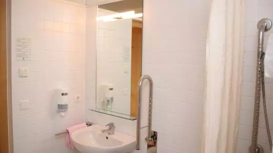 هتل Haus Der Begegnung