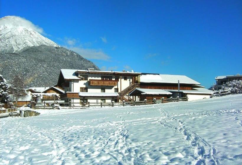 ホテル Haus Krismer