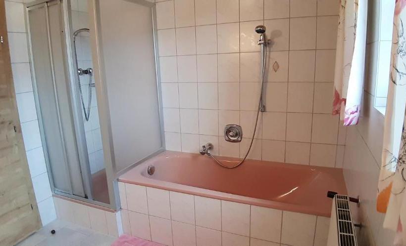 ホテル Haus Krismer