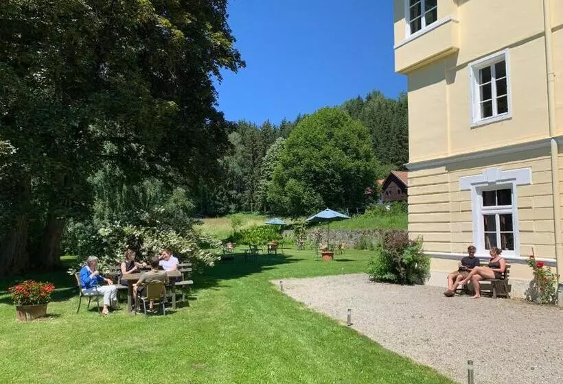 בית מלון כפרי Landsitz Pichlschloss