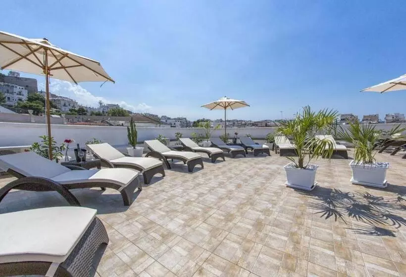 Отель Relais La Pretura