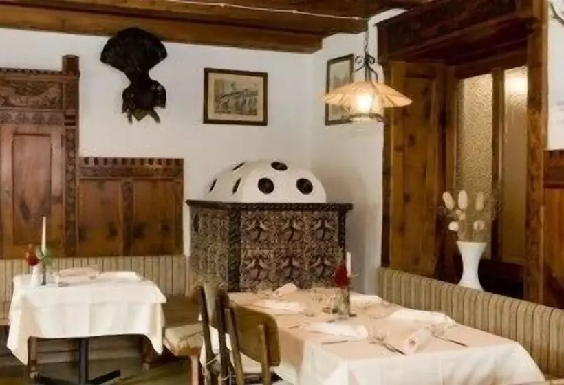 ホテル Restaurant Schaurhof