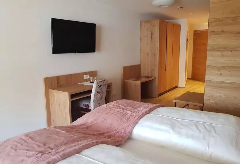 ホテル Restaurant Schaurhof