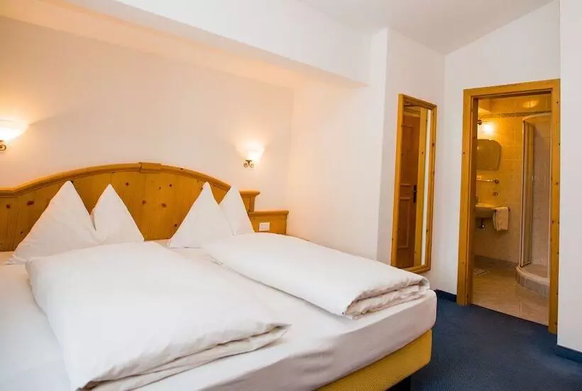 ホテル Restaurant Schaurhof