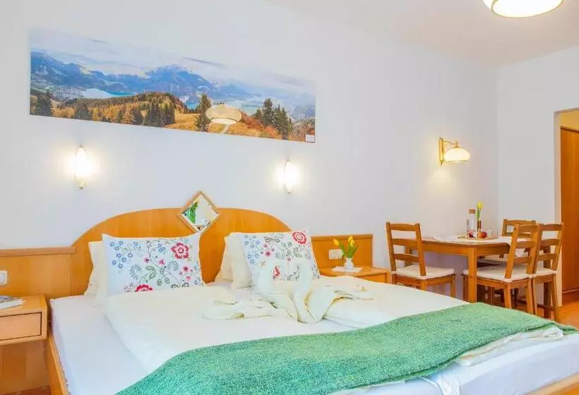 Пансион Garni Weberhäusl