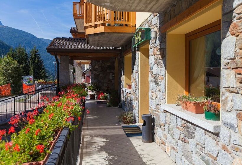 Residence Hotel Raggio Di Luce