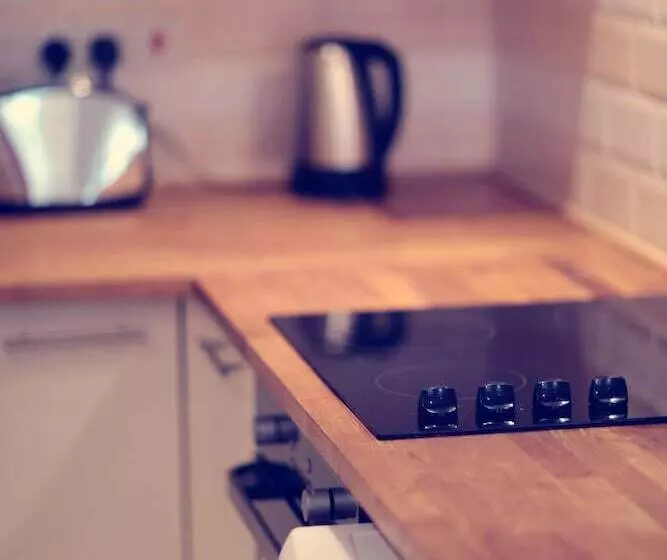 Camden Road Apartments