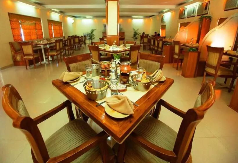 酒店 Aapno Ghar Resort & Amusement Park