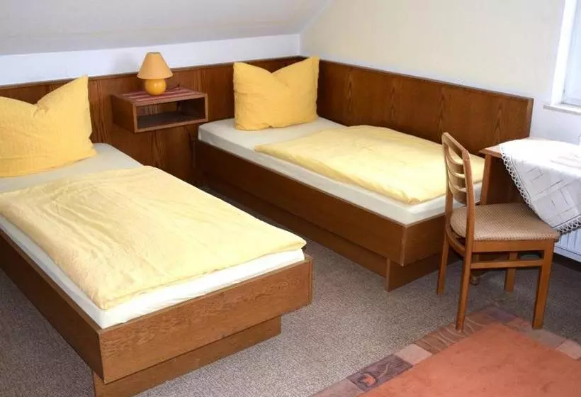 Besotel Mettmann Schicke Fewo Oder Apartments Nähe Golfplatz Gruiten Und Neandertal Mit Glasfaser Wl