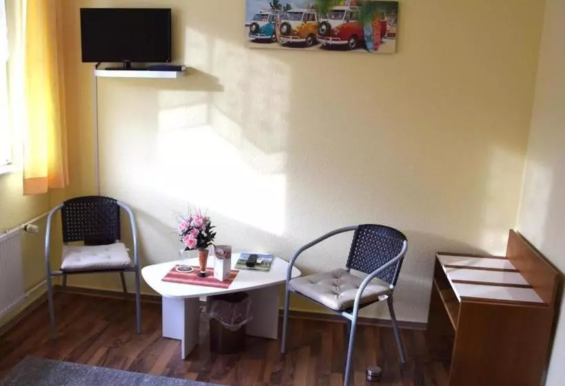 Besotel Mettmann Schicke Fewo Oder Apartments Nähe Golfplatz Gruiten Und Neandertal Mit Glasfaser Wl