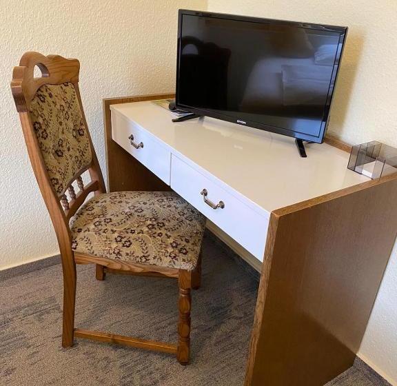 Besotel Mettmann Schicke Fewo Oder Apartments Nähe Golfplatz Gruiten Und Neandertal Mit Glasfaser Wl