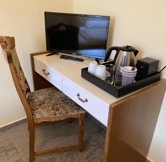 Besotel Mettmann Schicke Fewo Oder Apartments Nähe Golfplatz Gruiten Und Neandertal Mit Glasfaser Wl