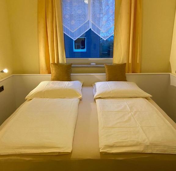 Besotel Mettmann Schicke Fewo Oder Apartments Nähe Golfplatz Gruiten Und Neandertal Mit Glasfaser Wl