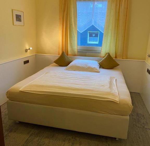 Besotel Mettmann Schicke Fewo Oder Apartments Nähe Golfplatz Gruiten Und Neandertal Mit Glasfaser Wl