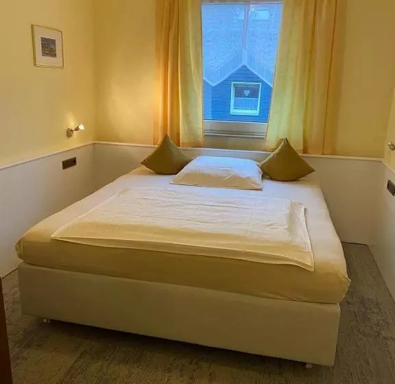 Besotel Mettmann Schicke Fewo Oder Apartments Nähe Golfplatz Gruiten Und Neandertal Mit Glasfaser Wl