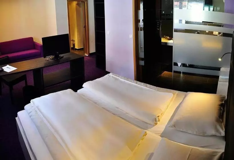 בית מלון כפרי Amiga