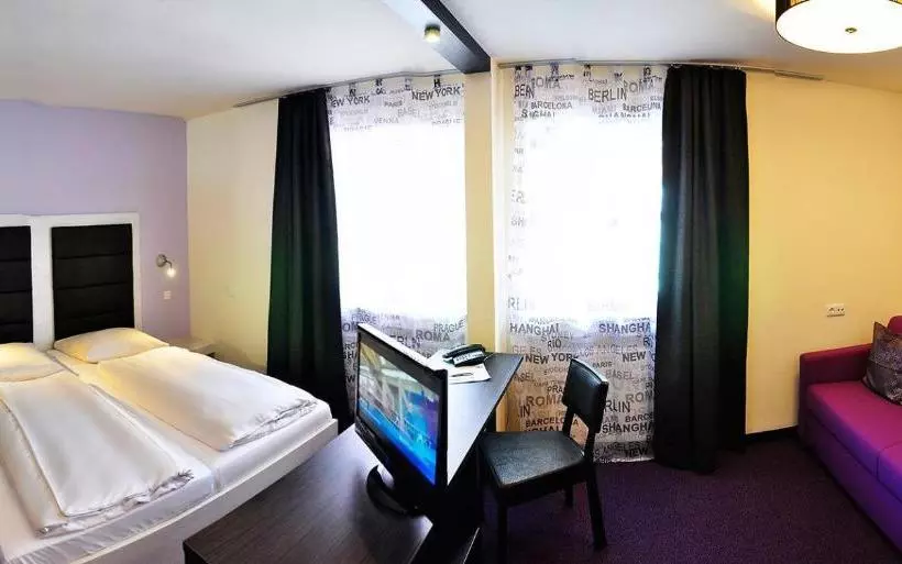 בית מלון כפרי Amiga