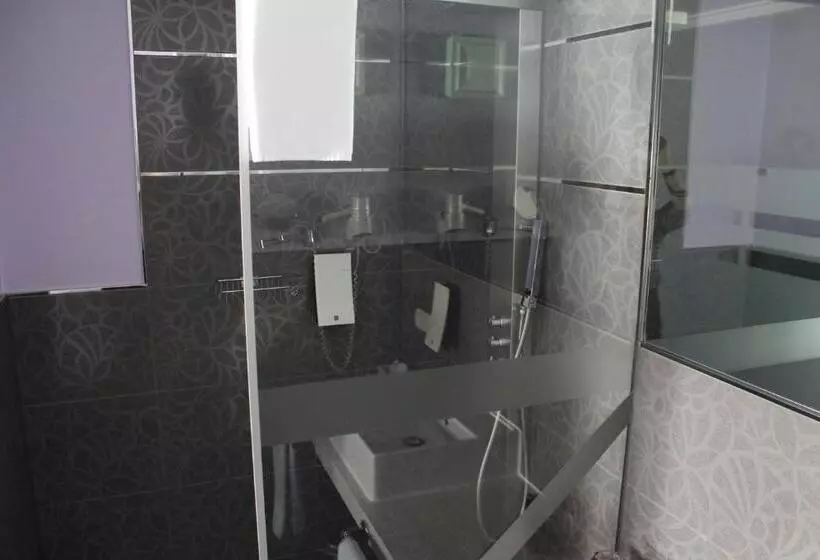 בית מלון כפרי Amiga