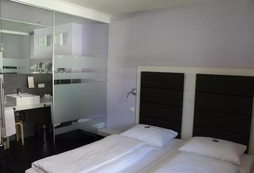 בית מלון כפרי Amiga