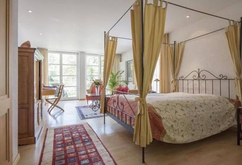 ホテル Artvilla Am See   Buchbar Bis 31 Juni 2024