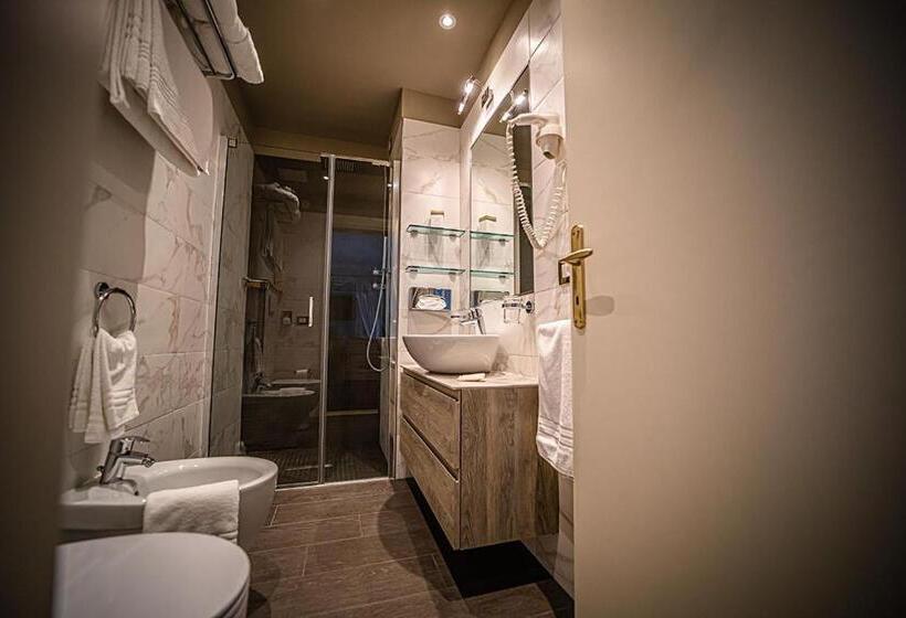 فندق Ca D Oro Tre Stelle Superior Adults Only