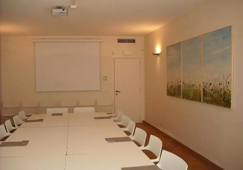 ホテル Donna Carmela Resort & Lodges