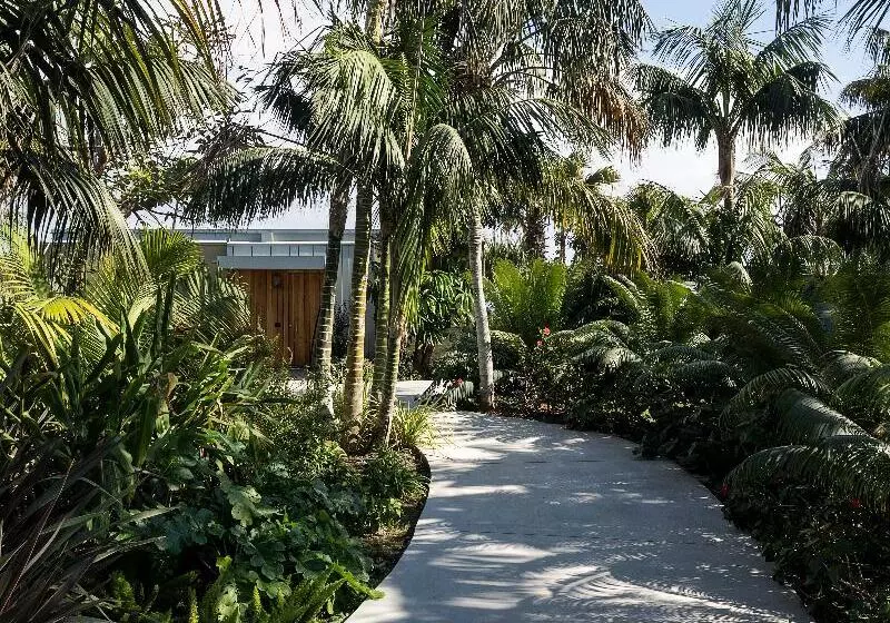 ホテル Donna Carmela Resort & Lodges