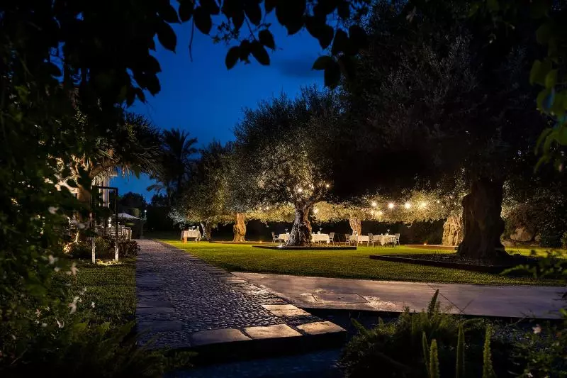 ホテル Donna Carmela Resort & Lodges