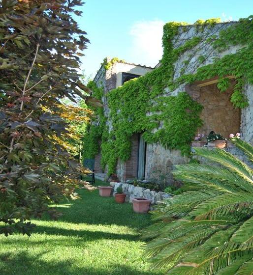 בית מלון כפרי Poggio Oliveto