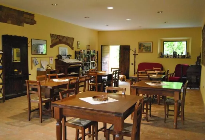 Hotelli Poggio Oliveto