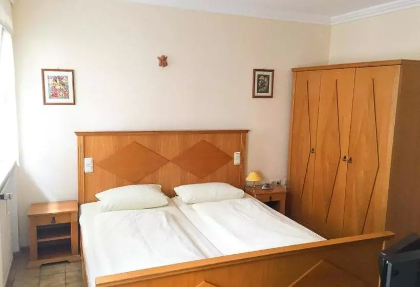 호텔 Pension Mona Lisa