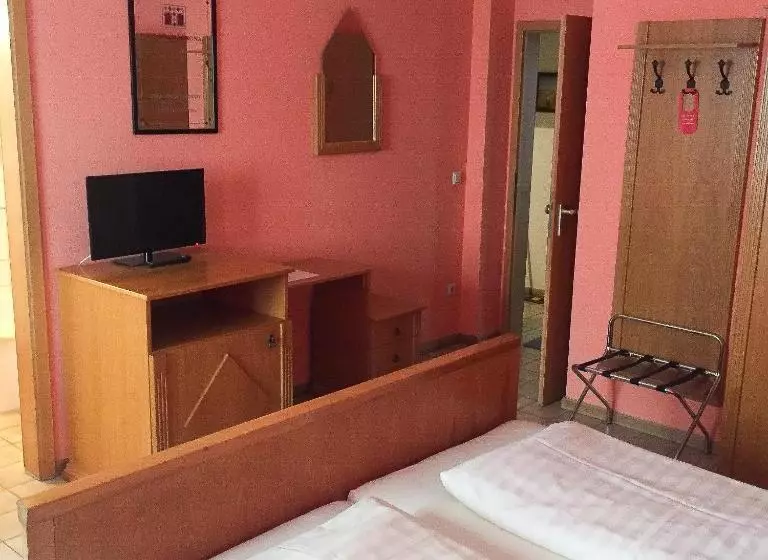 호텔 Pension Mona Lisa