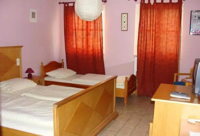 호텔 Pension Mona Lisa