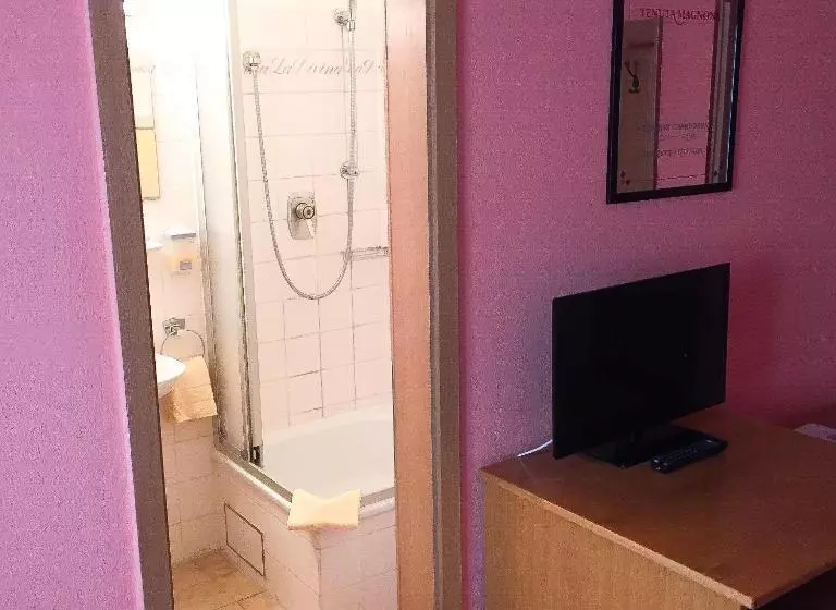 호텔 Pension Mona Lisa