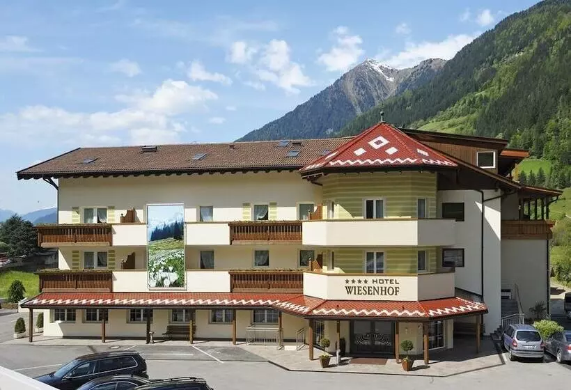 Отель Wiesenhof Gardenresort