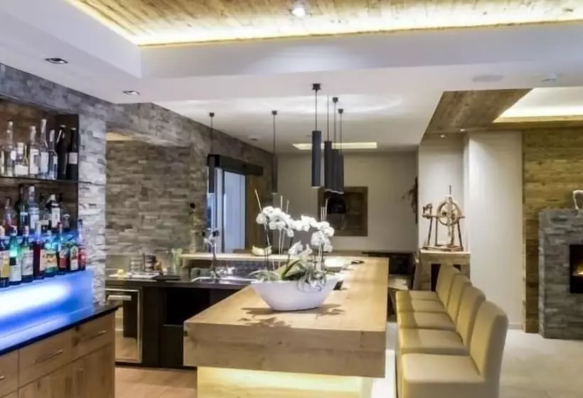 Отель Wiesenhof Gardenresort